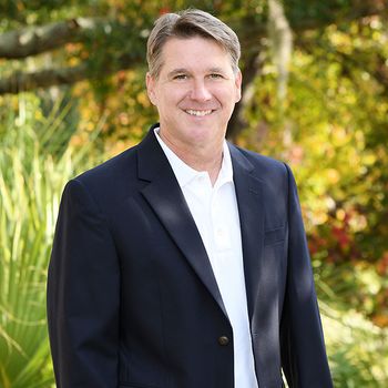 Portrait of Steve Timperman, Realtor/Broker.